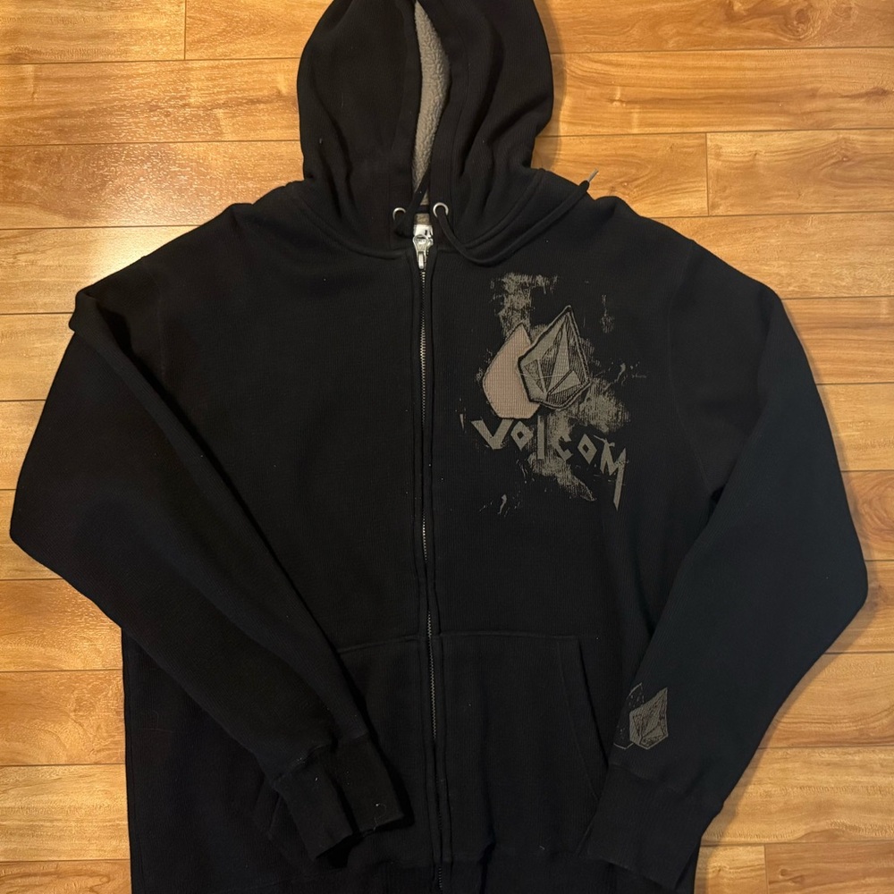 Volcom Black and Brown Sherpa-Lined Zip-up Hoodie